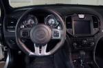 Chrysler 300C SRT8 2012 года